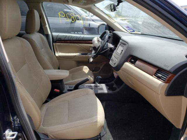 Photo 5 from auction – 2015 MITSUBISHI OUTLANDER with VIN JA4AD3A36FZ008685