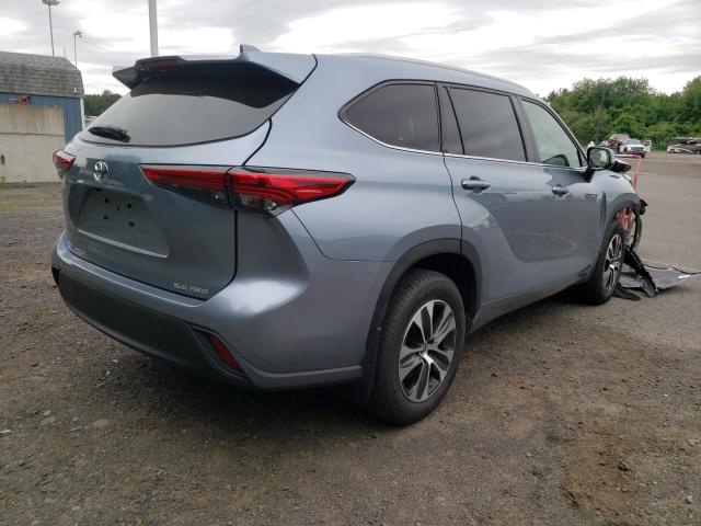 Photo 4 from auction – 2022 TOYOTA HIGHLANDER with VIN 5TDGZRBH7NS186121