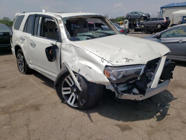 TOYOTA 4RUNNER SR 2019 with VIN JTEBU5JR4K5717526 - Photo from auction