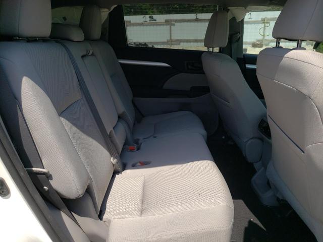 Photo 6 from auction – 2017 TOYOTA HIGHLANDER with VIN 5TDBZRFH1HS428331