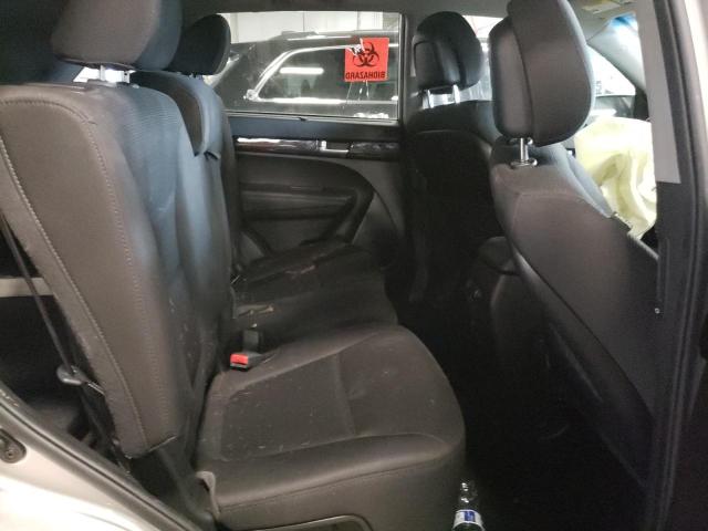 Photo 6 from auction – 2014 KIA SORENTO LX with VIN 5XYKTDA68EG489520