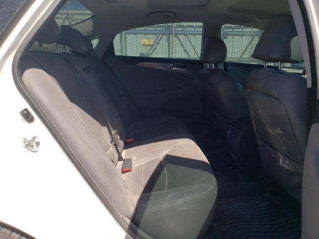 Photo 6 from auction – 2014 HYUNDAI SONATA HYB with VIN KMHEC4A42EA102208