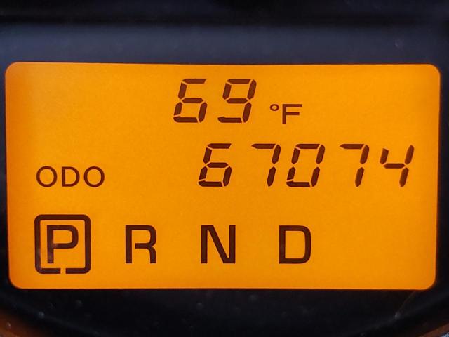 Photo 8 from auction – 2012 TOYOTA RAV4 with VIN JTMJF4DV2C5058599