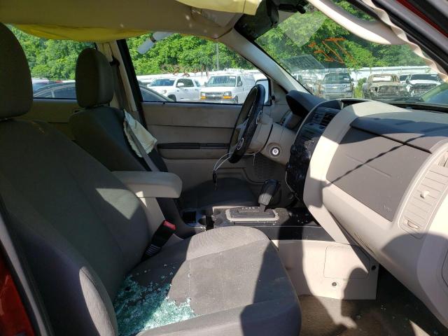 Photo 5 from auction – 2010 FORD ESCAPE XLS with VIN 1FMCU0C71AKA01489