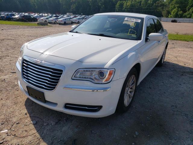 Photo 2 from auction – 2013 CHRYSLER 300 with VIN 2C3CCAAG1DH672340