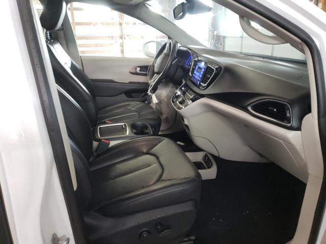 Photo 5 from auction – 2017 CHRYSLER PACIFICA T with VIN 2C4RC1EG6HR570564