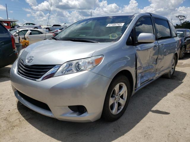 Photo 2 from auction – 2014 TOYOTA SIENNA LE with VIN 5TDKK3DC2ES506880