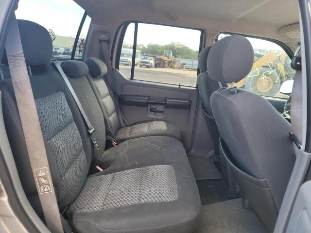 Photo 6 from auction – 2003 FORD EXPLORER S with VIN 1FMZU67E53UB66166