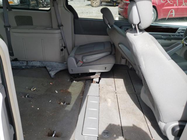 Photo 6 from auction – 2010 CHRYSLER TOWN & CTY with VIN 2A4RR5DX3AR387758