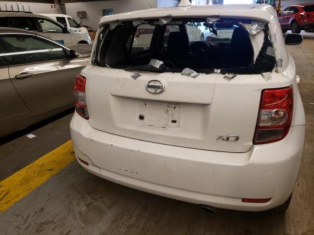 Photo 9 from auction – 2008 TOYOTA SCION XD with VIN JTKKU10418J028684