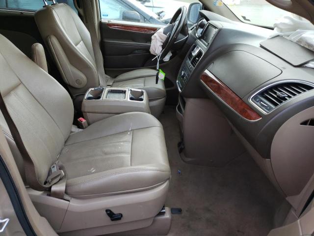 Photo 5 from auction – 2014 CHRYSLER TOWN & COU with VIN 2C4RC1CG6ER332731