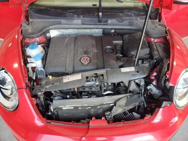 Photo 7 from auction – 2014 VOLKSWAGEN BEETLE with VIN 3VW5P7AT8EM800565