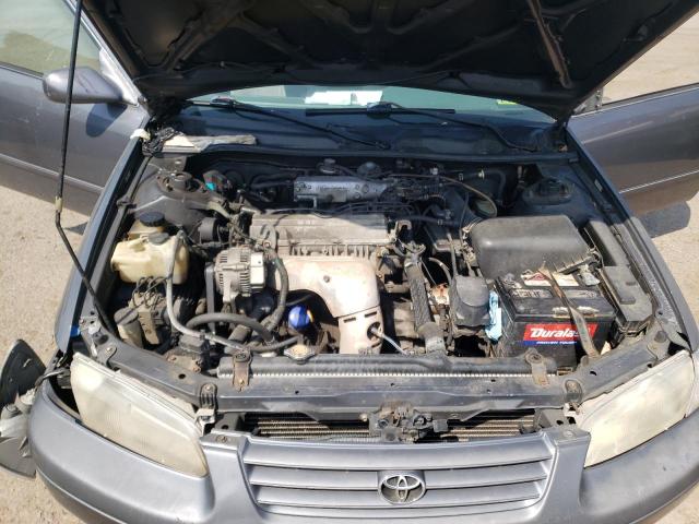 Photo 7 from auction – 1997 TOYOTA CAMRY with VIN 4T1BG22K6VU088286