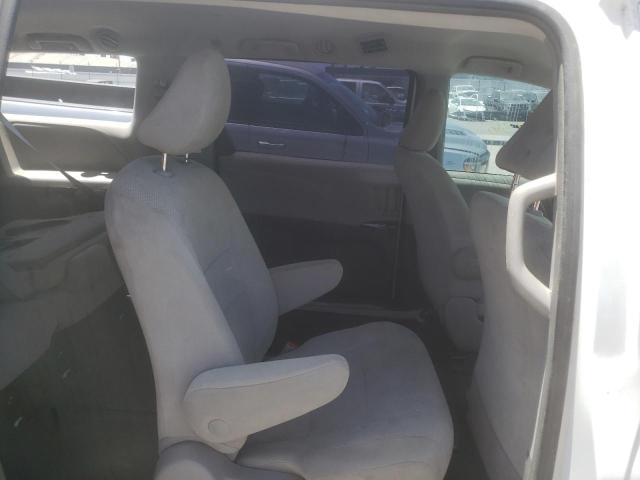 Photo 6 from auction – 2018 TOYOTA SIENNA L with VIN 5TDZZ3DC5JS938593