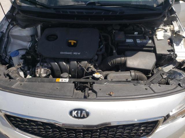 Photo 7 from auction – 2017 KIA FORTE LX with VIN 3KPFL4A73HE080496