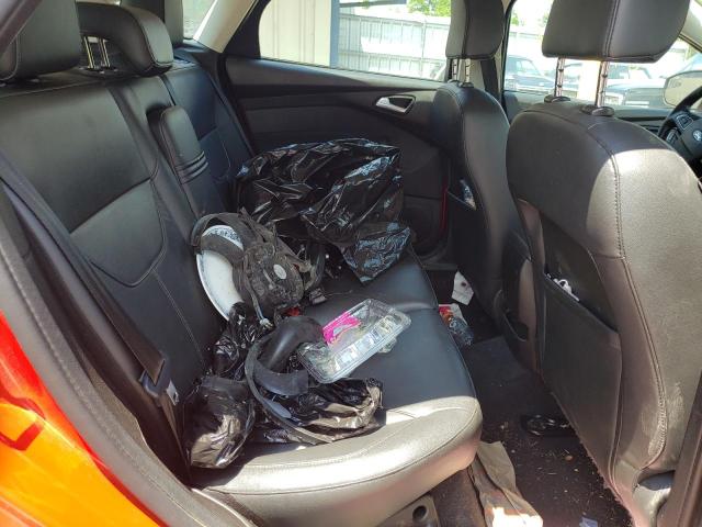 Photo 6 from auction – 2016 FORD FOCUS SE with VIN 1FADP3K20GL335710