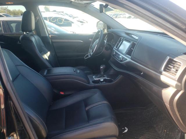 Photo 5 from auction – 2018 TOYOTA HIGHLANDER with VIN 5TDJZRFH5JS898153
