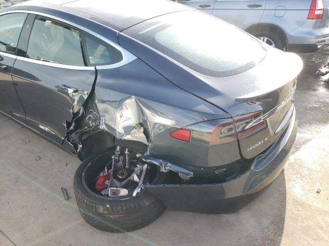 Photo 9 from auction – 2016 TESLA MODEL S with VIN 5YJSA1E46GF164842