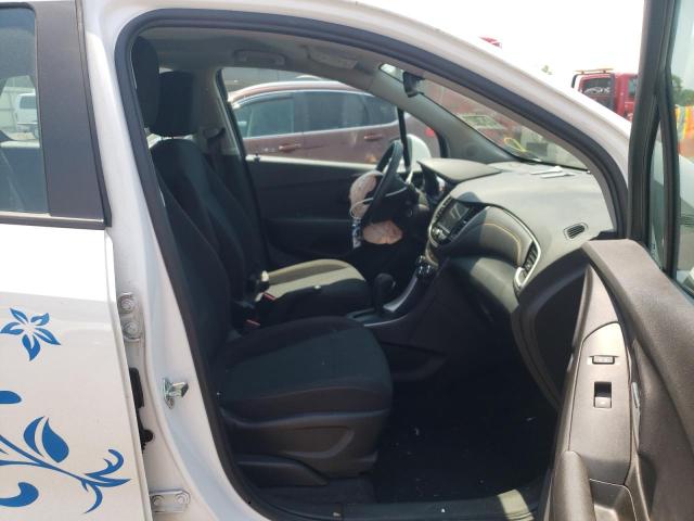Photo 5 from auction – 2018 CHEVROLET TRAX LS with VIN 3GNCJNSB0JL196992