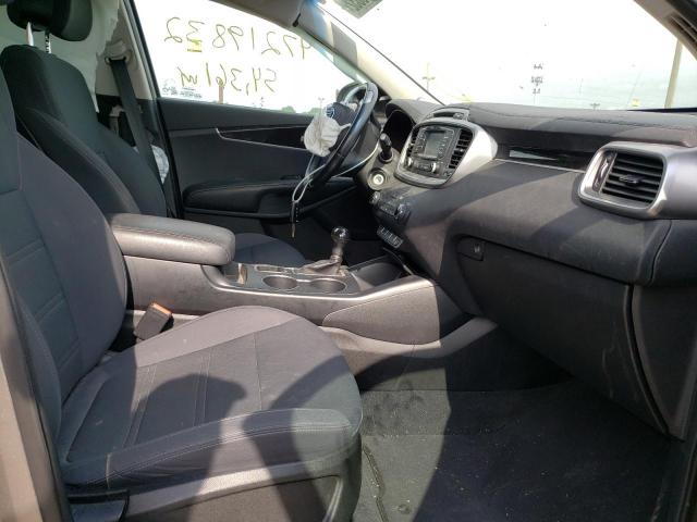 Photo 5 from auction – 2016 KIA SORENTO LX with VIN 5XYPGDA34GG060510