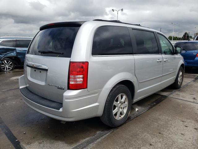 Photo 4 from auction – 2010 CHRYSLER TOWN & COU with VIN 2A4RR5D1XAR451273