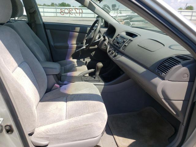 Photo 5 from auction – 2004 TOYOTA CAMRY LE with VIN 4T1BE32K64U827148