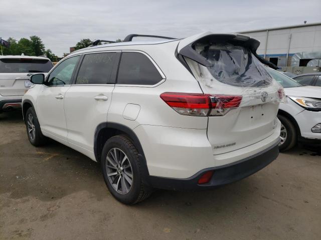 Photo 3 from auction – 2018 TOYOTA HIGHLANDER with VIN 5TDJZRFH0JS550146