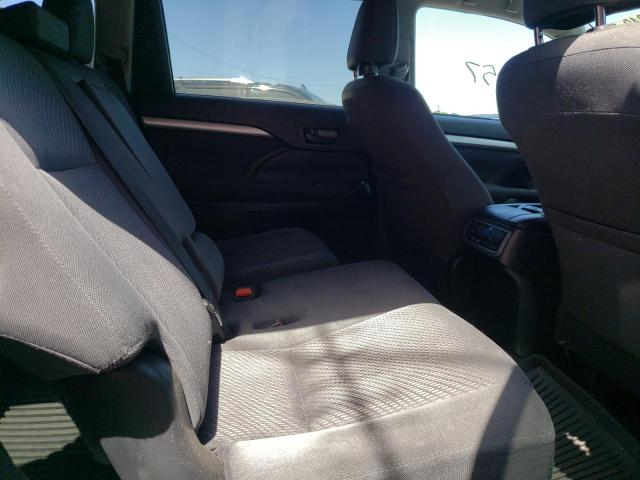 Photo 6 from auction – 2018 TOYOTA HIGHLANDER with VIN 5TDZARFH4JS038691