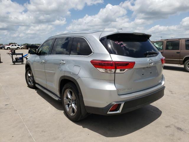 Photo 3 from auction – 2018 TOYOTA HIGHLANDER with VIN 5TDDZRFH0JS914997