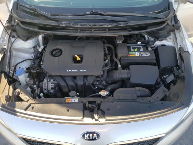 Photo 7 from auction – 2018 KIA FORTE LX with VIN 3KPFK4A76JE203040