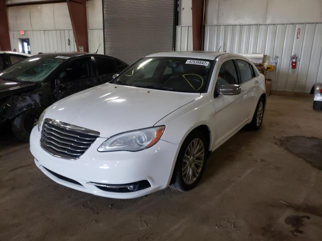 Photo 2 from auction – 2013 CHRYSLER 200 LIMITE with VIN 1C3CCBCG7DN667363