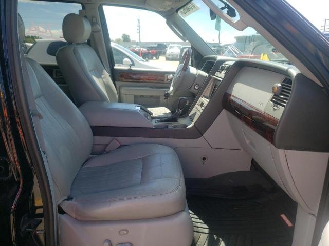 Photo 5 from auction – 2004 LINCOLN NAVIGATOR with VIN 5LMFU27R64LJ16766
