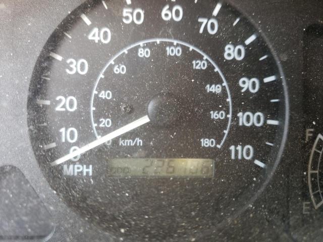 Photo 8 from auction – 2001 TOYOTA COROLLA CE with VIN 2T1BR12E31C393691