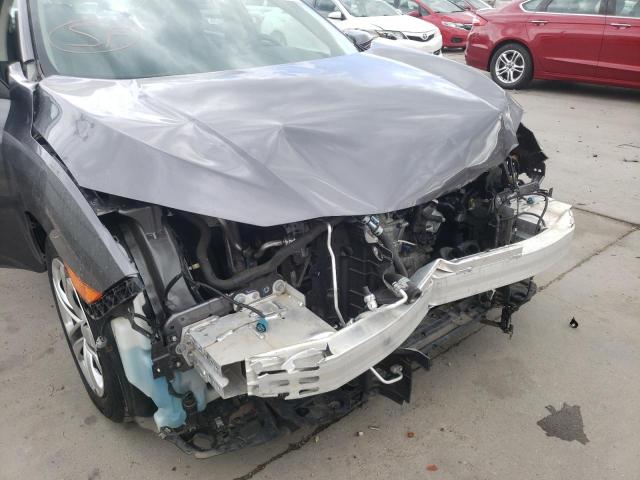 Photo 9 from auction – 2017 HONDA CIVIC LX with VIN 19XFC2F52HE064656