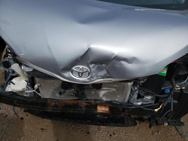 Photo 7 from auction – 2011 TOYOTA SIENNA XLE with VIN 5TDYK3DC2BS051731