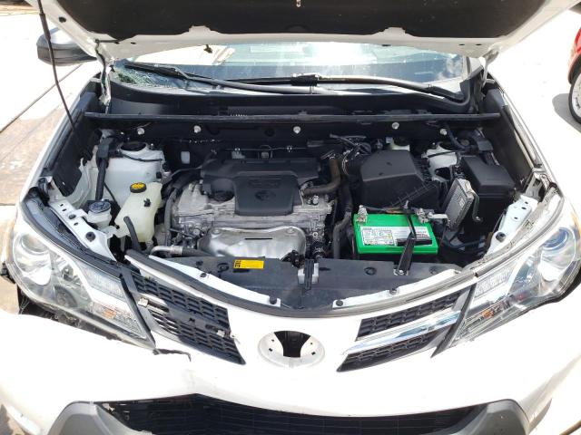 Photo 7 from auction – 2015 TOYOTA RAV4 LE with VIN 2T3ZFREV6FW160337