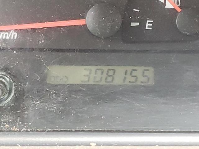 Photo 8 from auction – 2004 TOYOTA CAMRY LE with VIN 4T1BE32K84U299418