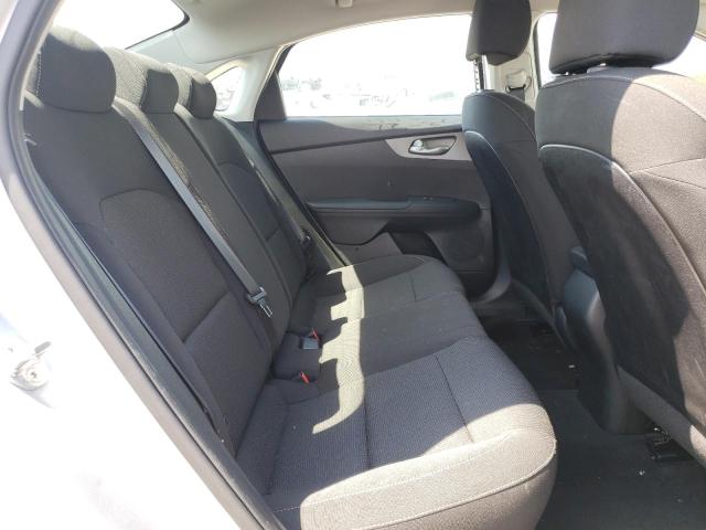 Photo 6 from auction – 2019 KIA FORTE FE with VIN 3KPF24AD1KE060151