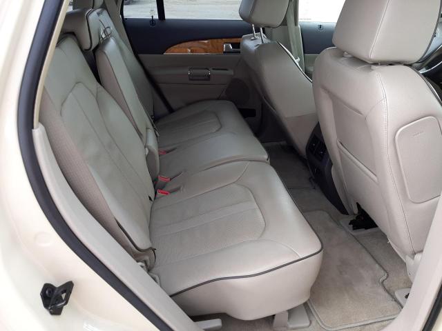 Photo 6 from auction – 2015 LINCOLN MKX with VIN 2LMDJ8JK5FBL27157