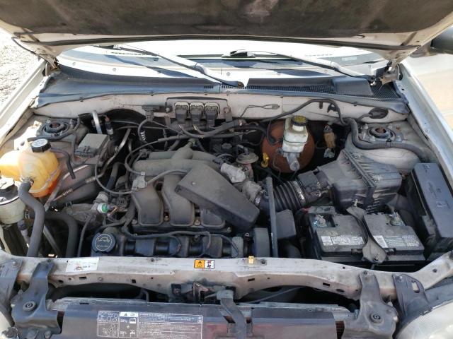 Photo 7 from auction – 2005 FORD ESCAPE LIM with VIN 1FMYU94155KA85049