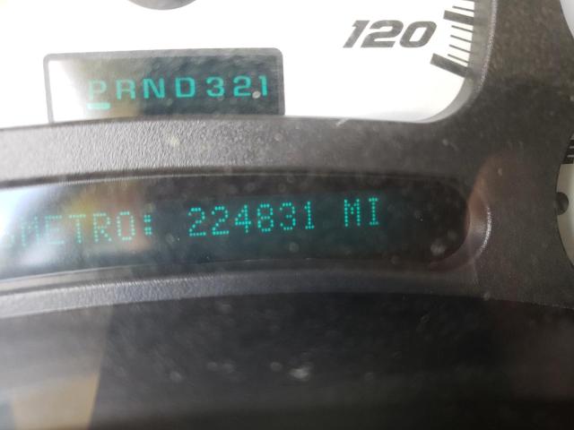 Photo 8 from auction – 2003 CHEVROLET SILVERADO with VIN 2GCEK19N231373439