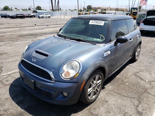 Photo 2 from auction – 2011 MINI COOPER S with VIN WMWSV3C51BTY12148