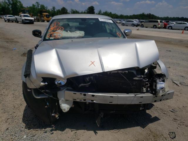 Photo 9 from auction – 2010 CHRYSLER 300 TOURIN with VIN 2C3CA4CD2AH132565