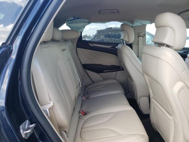Photo 6 from auction – 2017 LINCOLN MKC PREMIE with VIN 5LMCJ1C99HUL04841
