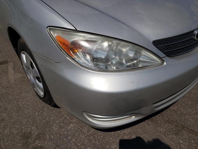 Photo 9 from auction – 2004 TOYOTA CAMRY LE with VIN 4T1BE32K64U827148