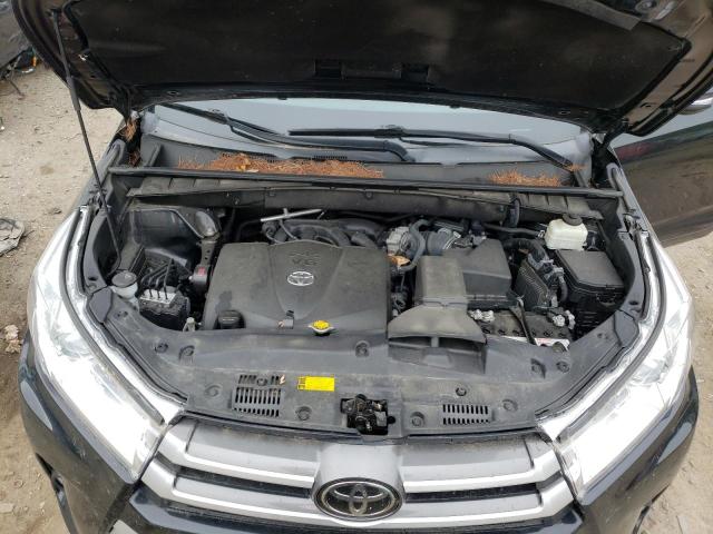Photo 7 from auction – 2017 TOYOTA HIGHLANDER with VIN 5TDBZRFHXHS448707