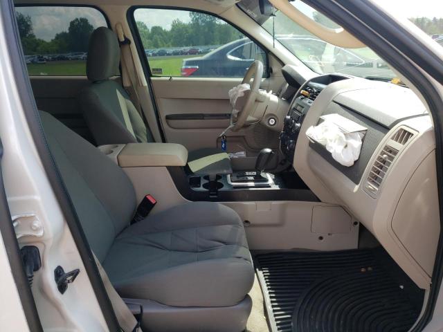 Photo 5 from auction – 2011 FORD ESCAPE XLS with VIN 1FMCU0C72BKB48308