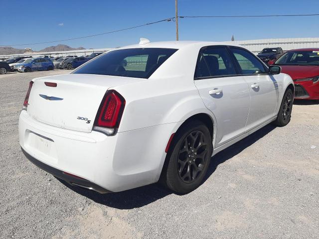 Photo 4 from auction – 2020 CHRYSLER 300 S with VIN 2C3CCAGG8LH131579