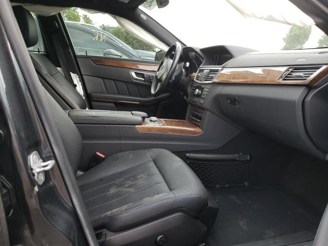 Photo 5 from auction – 2012 MERCEDES-BENZ E 550 4MAT with VIN WDDHF9BBXCA571746