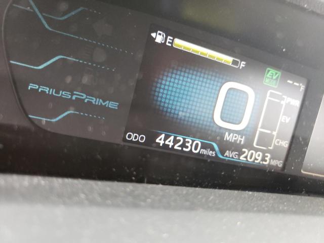 Photo 8 from auction – 2018 TOYOTA PRIUS PRIM with VIN JTDKARFP5J3070074